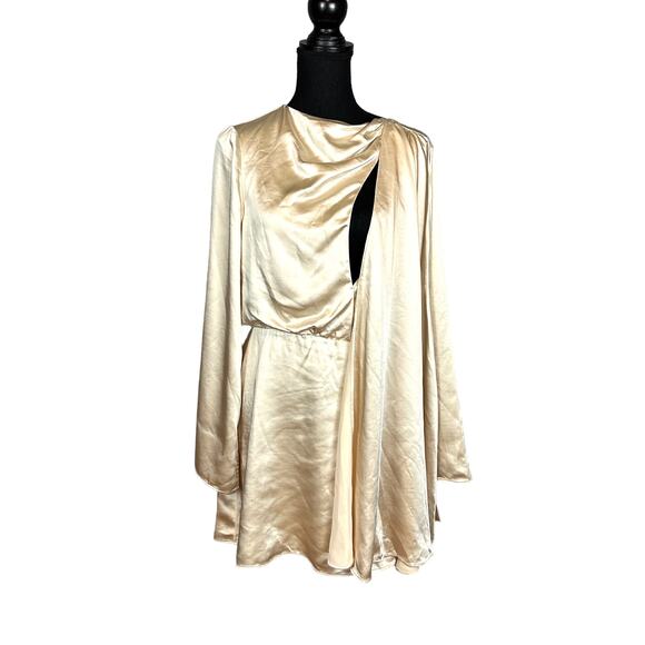 NBD White Satin Kimono Mini Dress LARGE Draped Blouson Revolve Designer $208 NEW - Picture 4 of 9
